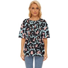 Blue And Pink Jaguar Dots Leopard Black And White Leopard Print Jaguar Dots Oversized Basic Tee