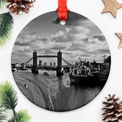 River Thames Waterfall Twin-sided Ceramic Ornament (round)