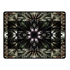Fractal Design Pattern Texture Fleece Blanket (small)
