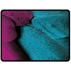 Plumage Fleece Blanket (large)
