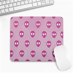 Alien Pattern Pink Large Mousepad