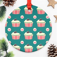 Retro 40s 50s Cupcake Pattern 2 Round Ornament (two Sides)